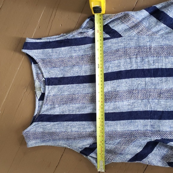 Linen Stripped Dress - Picture 7 of 8